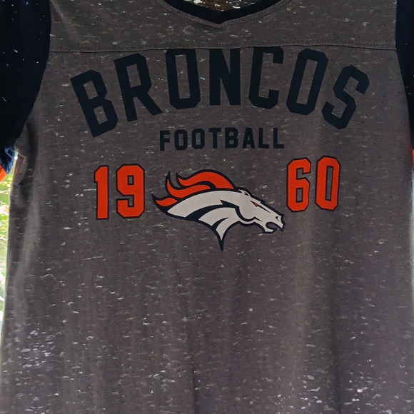 DENVER BRONCOS JUNIORS COLLECTION TSHIRT NFL  APPAREL - Picture 5 of 5